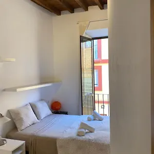 Alvarez 7 , Malaga Spain